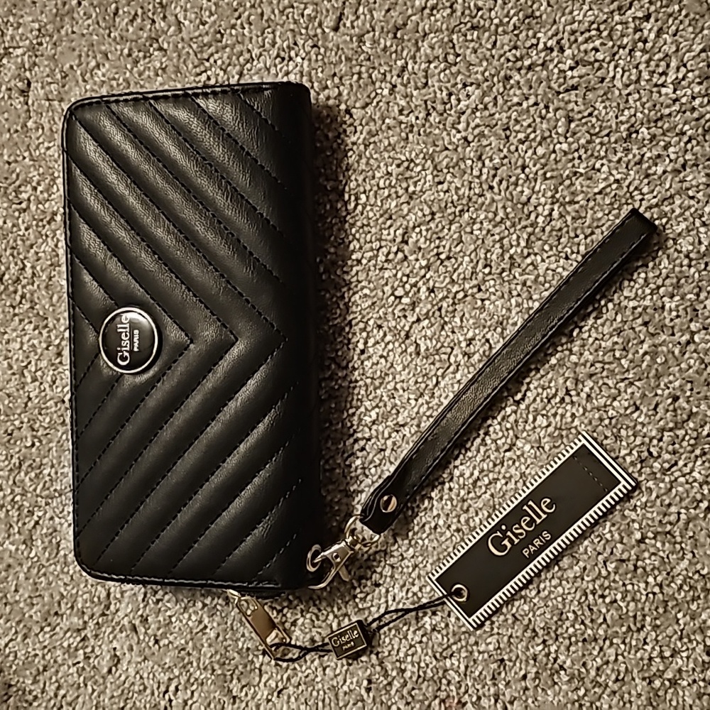 T4❤️🔹️Zip around Wallet/Wristlet